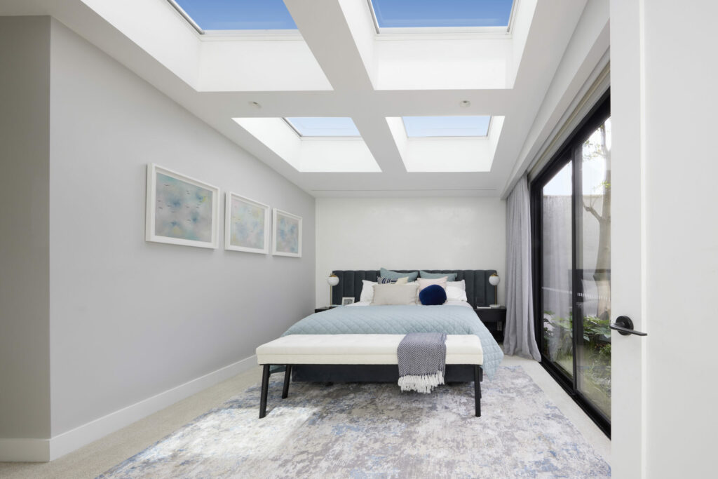 bedroom-skylight